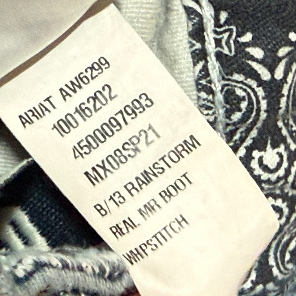 Ariat R.E.A.L. Women's Mid Rise Stretch Whipstitch Boot Cut Jean, Medium,26R - Picture 8 of 12